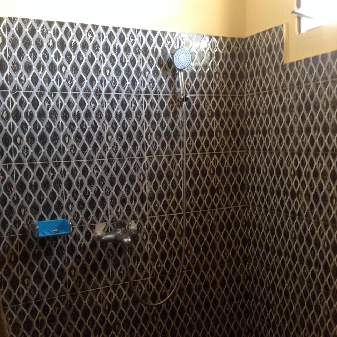 Chez Mimi Apartment Toubab Dialaw Ngoại thất bức ảnh