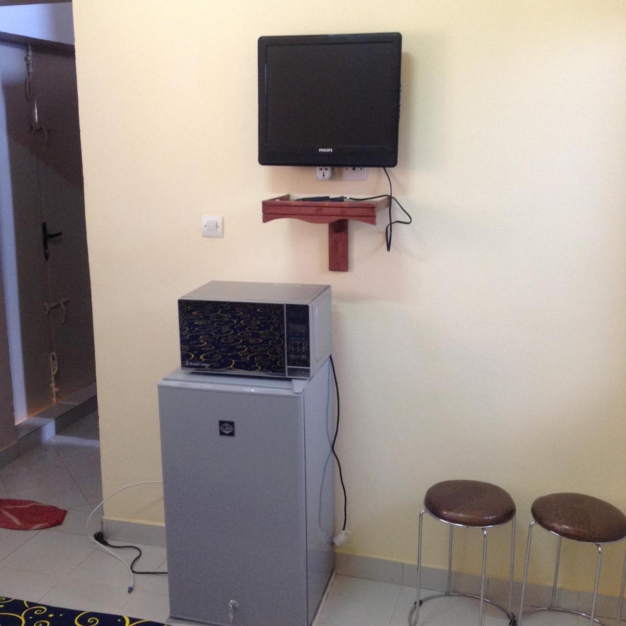 Chez Mimi Apartment Toubab Dialaw Ngoại thất bức ảnh