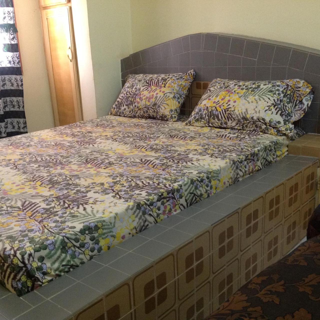 Chez Mimi Apartment Toubab Dialaw Ngoại thất bức ảnh