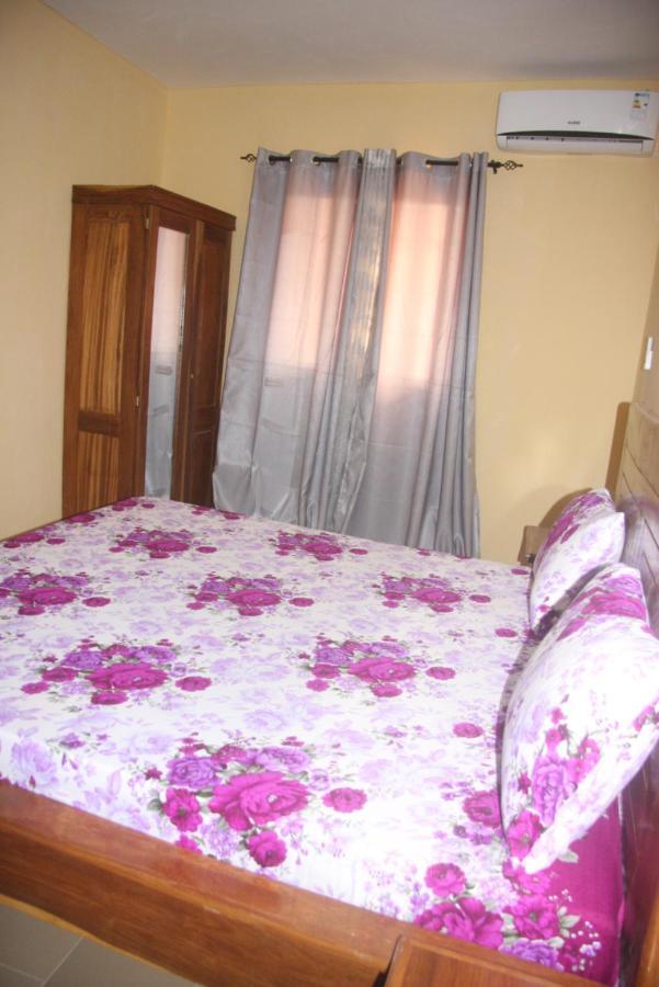 Chez Mimi Apartment Toubab Dialaw Ngoại thất bức ảnh