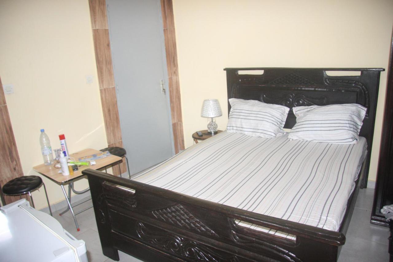 Chez Mimi Apartment Toubab Dialaw Ngoại thất bức ảnh